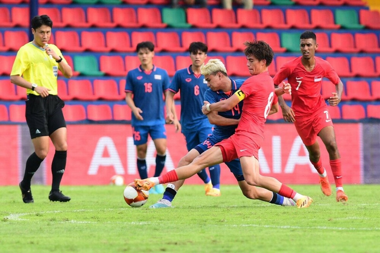U22 Thái Lan dễ dàng vượt qua U22 Singapore