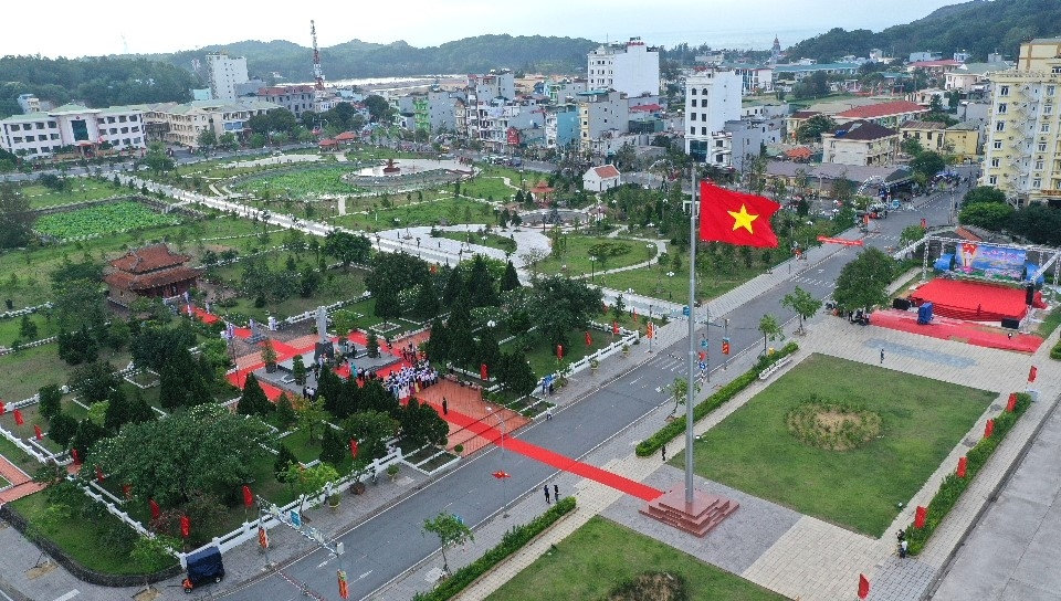 Lễ Thượng cờ Tổ quốc tại Cột cờ trên đảo Cô Tô góp phần khẳng định chủ quyền lãnh thổ Việt Nam, mang tính giáo dục sâu sắc, khơi dậy và phát huy niềm tự hào dân tộc