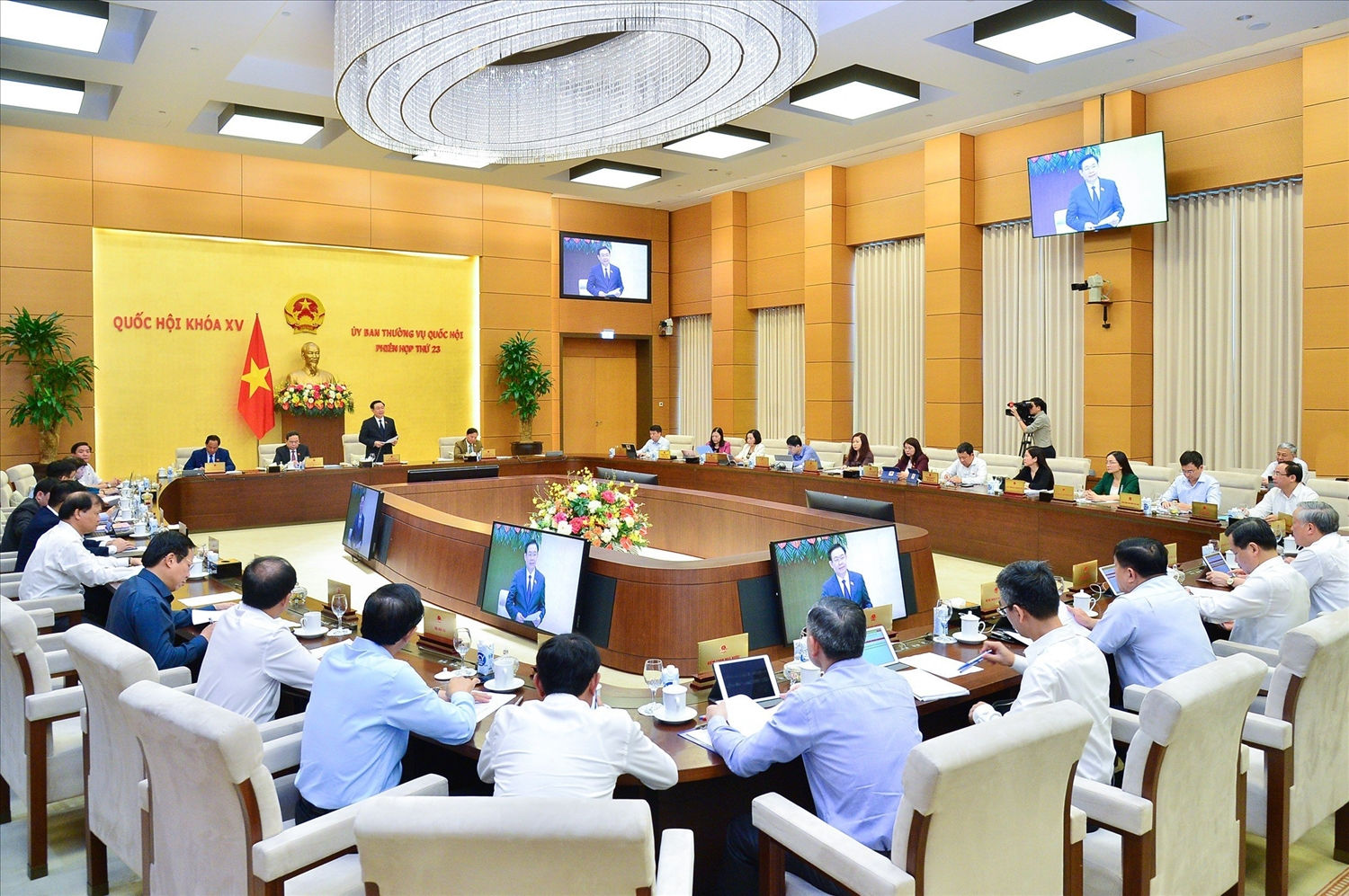 Phiên họp thứ 23 của Ủy ban Thường vụ Quốc hội (khai mạc sáng 9/5/2023)
