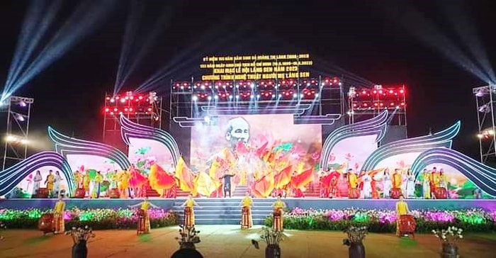 Long trọng Khai mạc lễ hội Làng Sen Long trọng Khai mạc lễ hội Làng Sen