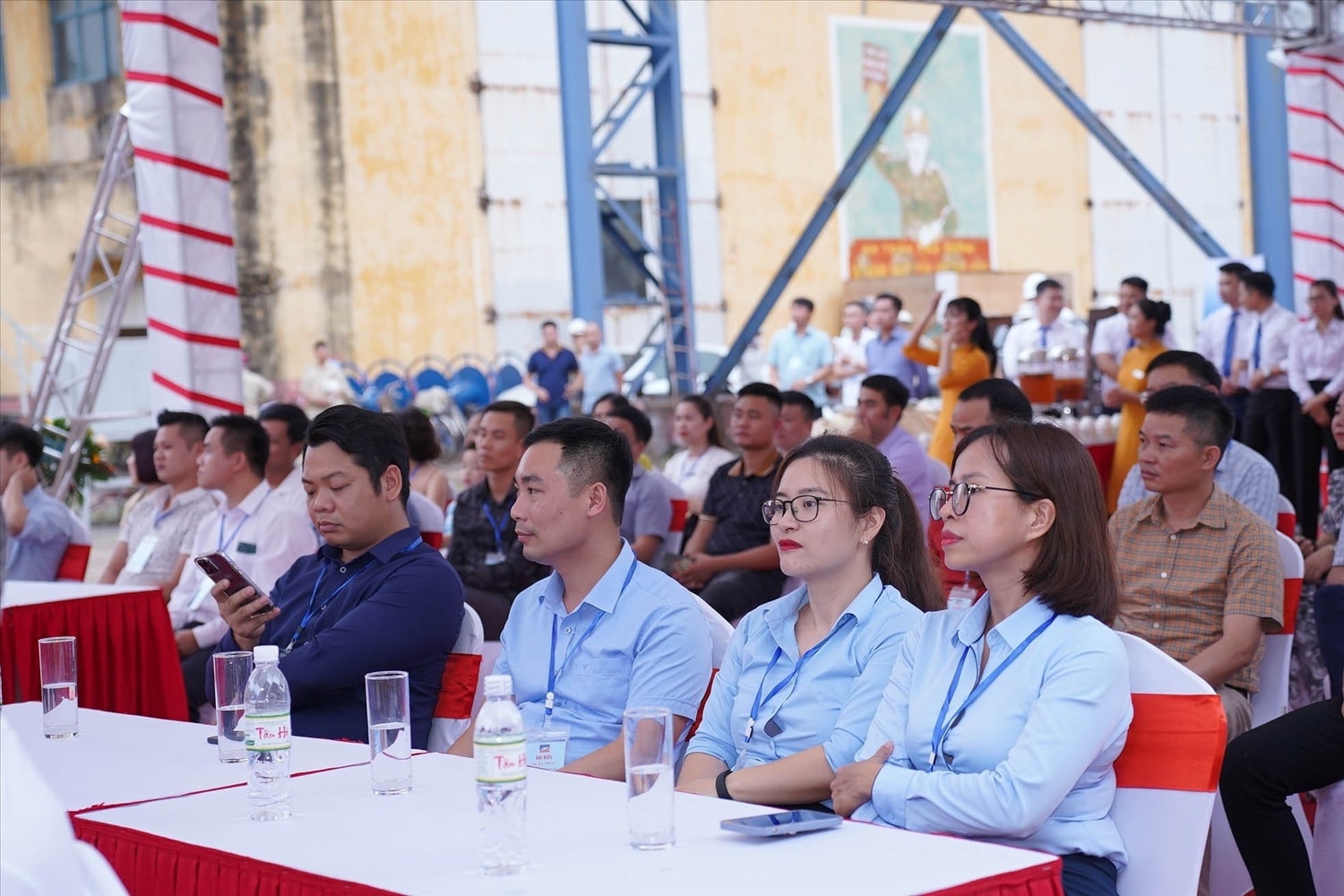 (TIn ngoại giao) Hạ Long (Quảng Ninh): Hạ thủy siêu du thuyền 6 sao lớn nhất Việt Nam 5