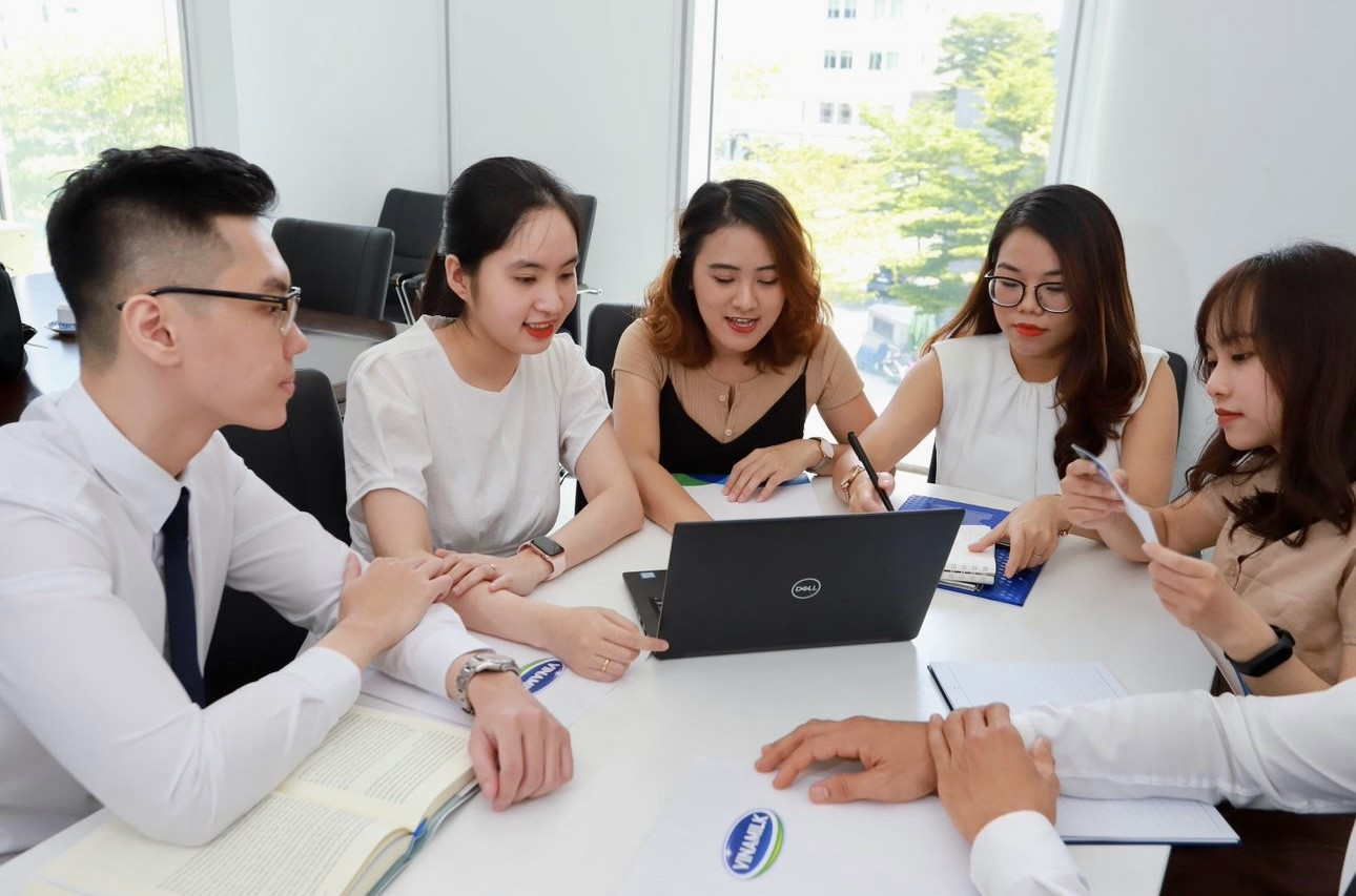 Nguồn nhân lực chất lượng là nền tảng cho việc phát triển bền vững của doanh nghiệp