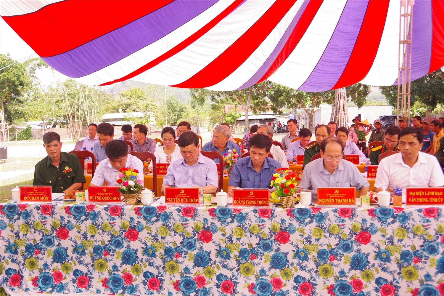 Lãnh đạo các sở, ban, ngành của tỉnh tham dự buổi làm việc Lãnh đạo các sở, ban, ngành của tỉnh tham dự buổi làm việc