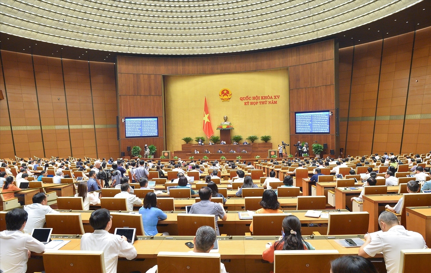 Quang cảnh phiên thảo luận