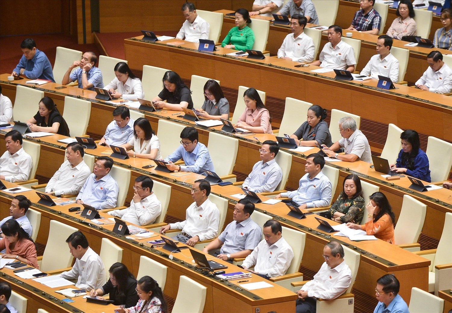 Các đại biểu tham dự phiên thảo luận