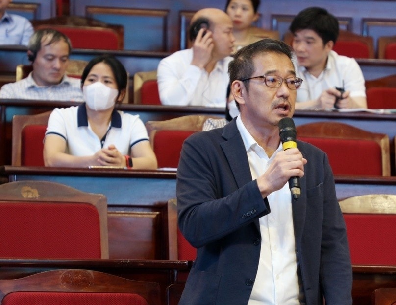 Đại diện doanh nghiệp FDI phát biểu. Đại diện doanh nghiệp FDI phát biểu tại Hội nghị