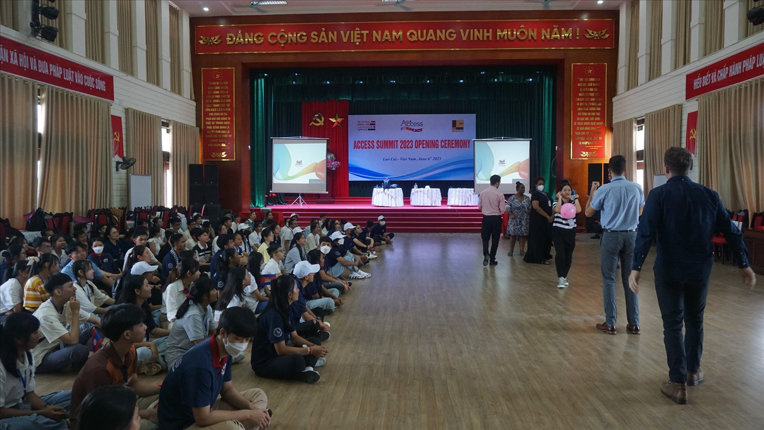 Tin: Khai mạc Trại hè Tiếng Anh Access 2