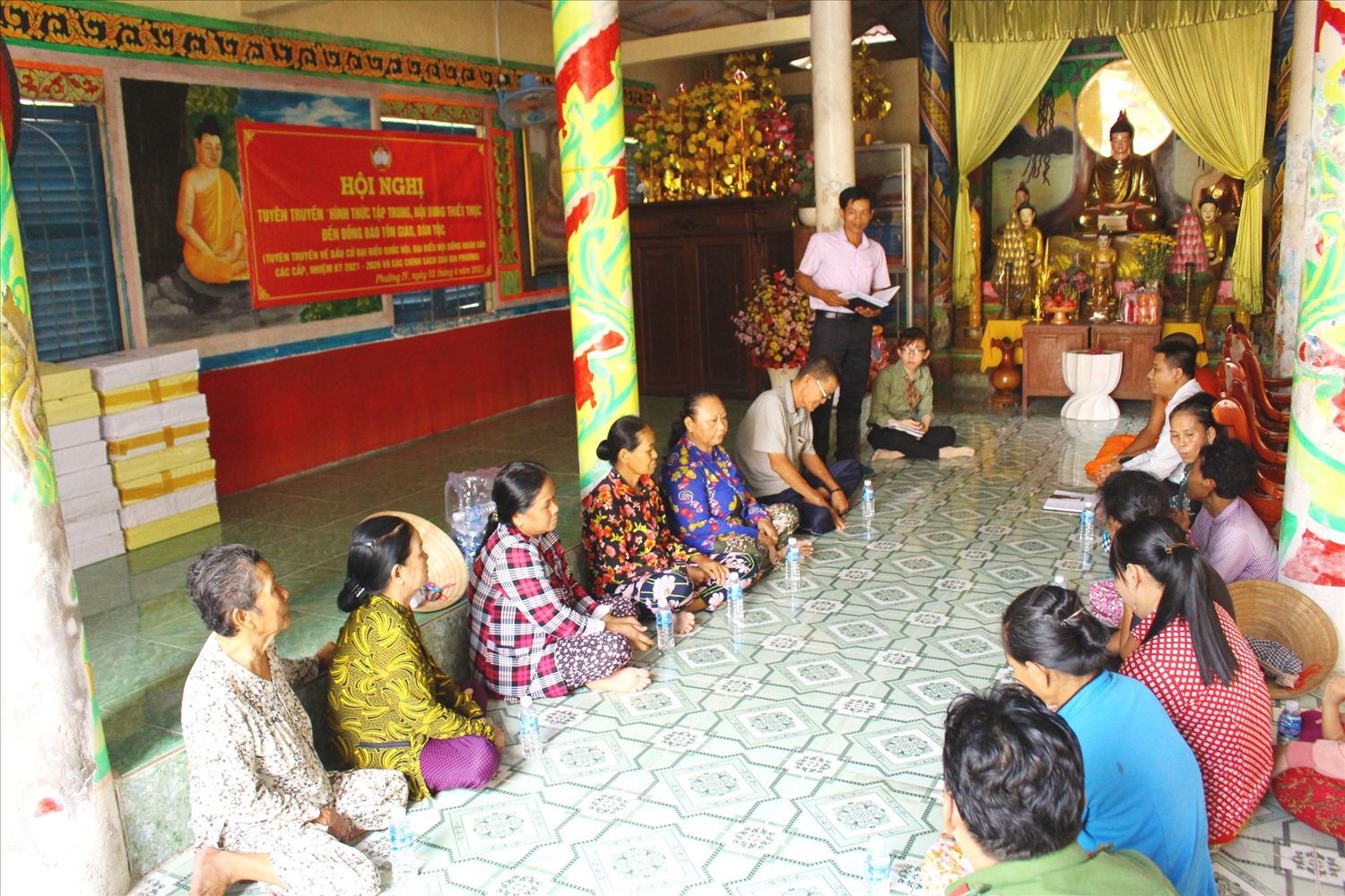 Một buổi tuyên truyền, triển khai phong trào thi đua đến phụ nữ DTTS