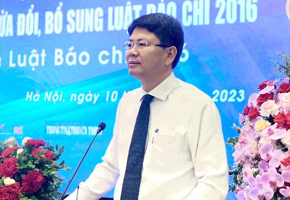 Thứ trưởng Bộ Tư pháp Nguyễn Thanh Tịnh phát biểu tại Hội thảo Thứ trưởng Bộ Tư pháp Nguyễn Thanh Tịnh phát biểu tại Hội thảo
