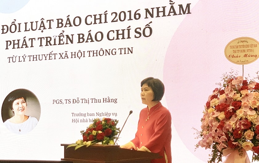 PGs.Ts. Đỗ Thị Thu Hằng - Trưởng ban nghiệp vụ Hội Nhà báo Việt Nam tham gia trình bày tham luận tại Hội thảo PGs.Ts. Đỗ Thị Thu Hằng - Trưởng ban nghiệp vụ Hội Nhà báo Việt Nam tham gia trình bày tham luận tại Hội thảo