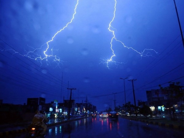 Quảng Ninh: Một người bị sét đánh tử vong 
