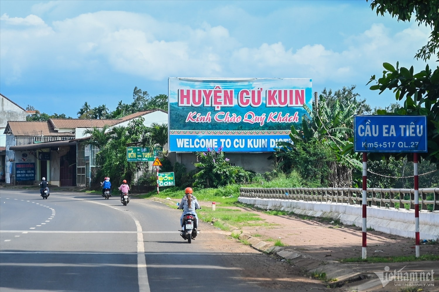Nhịp sống, sinh hoạt của người dân tại hai xã Ea Tiêu và Ea Ktur đã trở lại trạng thái bình thường như trước thời điểm ngày 11/6.