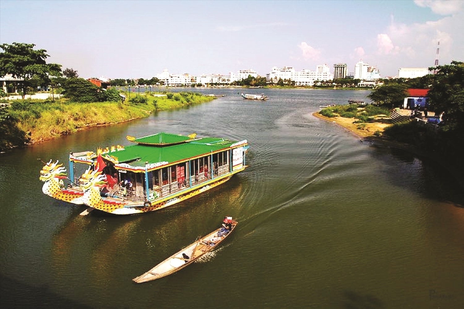 Nhiều thuyền rồng có niên hạn 30 năm bắt buộc phải dỡ bỏ để đảm bảo an toàn. Nhiều thuyền rồng có niên hạn 30 năm bắt buộc phải dỡ bỏ để đảm bảo an toàn.