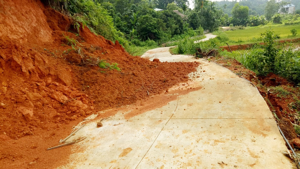 Tình trạng sạt lở cũng xảy ra ở nhiều nơi  của xã Bảo Linh (Định Hoá) 