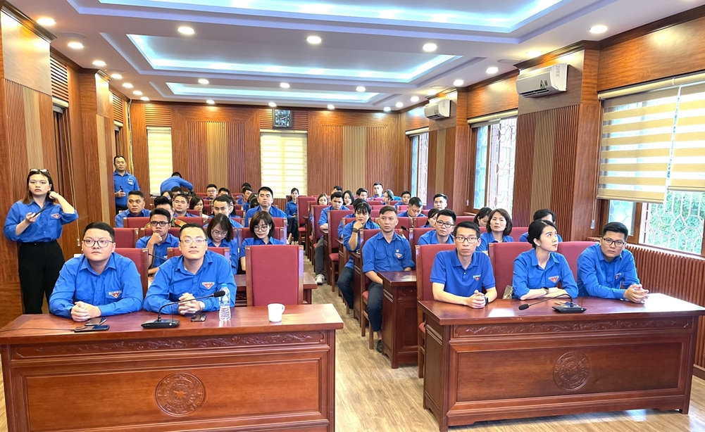 Các Đoàn viên thanh niên tham gia Hội nghị tập huấn