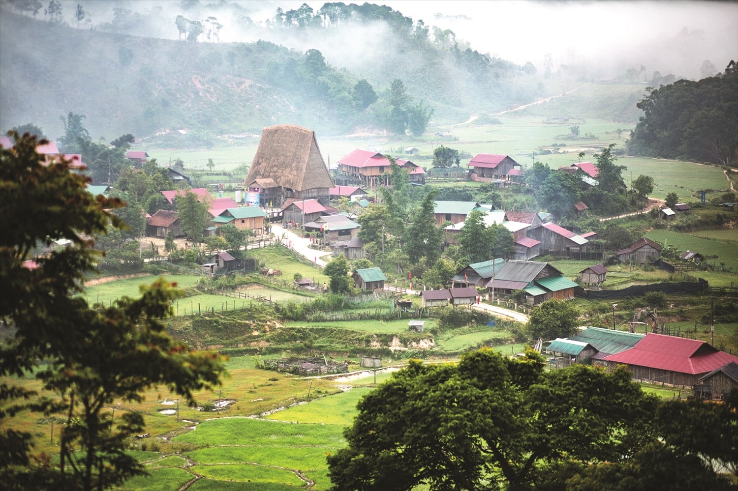 Một góc làng Vi Rơ Ngheo.
