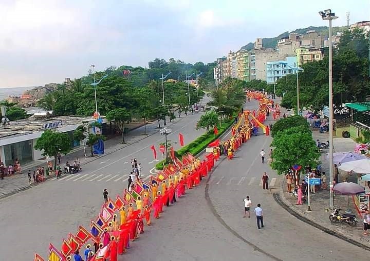 (tin ảnh) Những hình ảnh đặc sắc tại Lễ hội Bánh Chưng - Bánh Giầy (tin ảnh) Những hình ảnh đặc sắc tại Lễ hội Bánh Chưng - Bánh Giầy