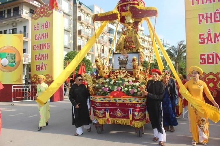 (tin ảnh) Những hình ảnh đặc sắc tại Lễ hội Bánh Chưng - Bánh Giầy 1 (tin ảnh) Những hình ảnh đặc sắc tại Lễ hội Bánh Chưng - Bánh Giầy 1