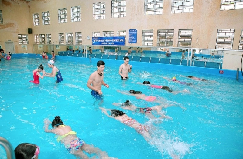 Cho con tham gia vào các khóa học trải nghiệm, rèn luyện thể thao là một giải pháp đang được nhiều bậc phụ huynh hướng tới để giúp con có một mùa hè “không smartphone” (Ảnh: TL)