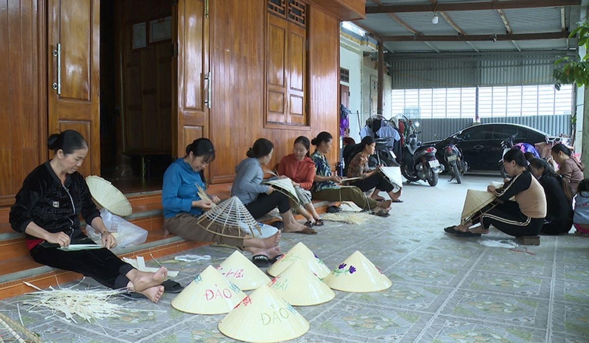 Thăng trầm thương hiệu “Nón Ba Đồn”