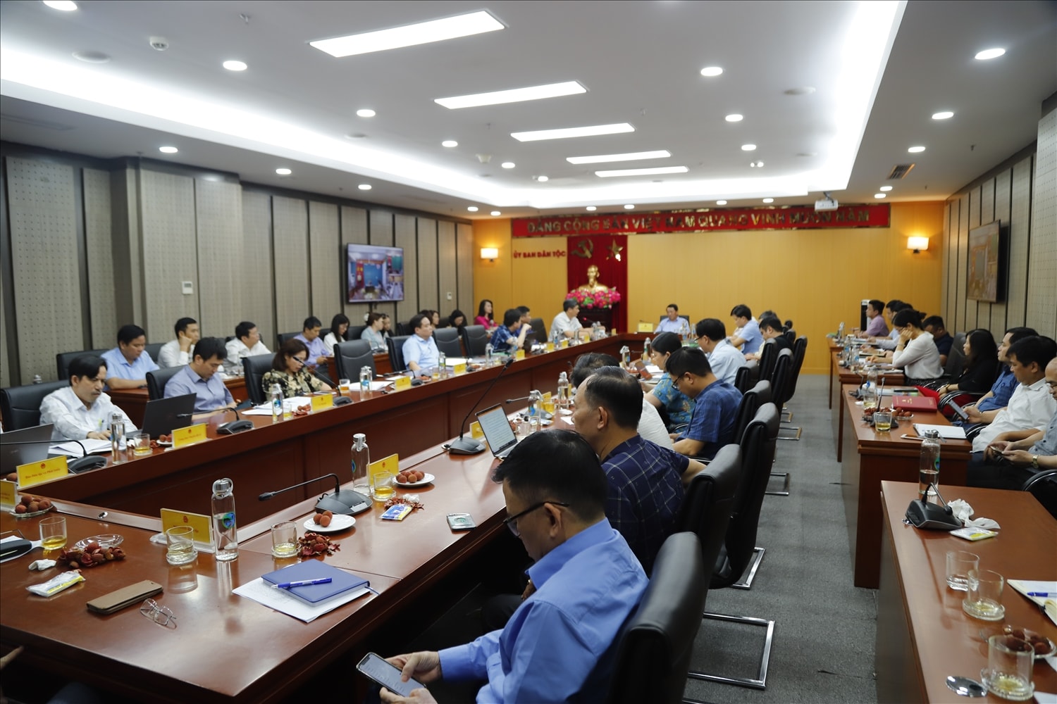 Các đại biểu tham dự Hội nghị Các đại biểu tham dự Hội nghị