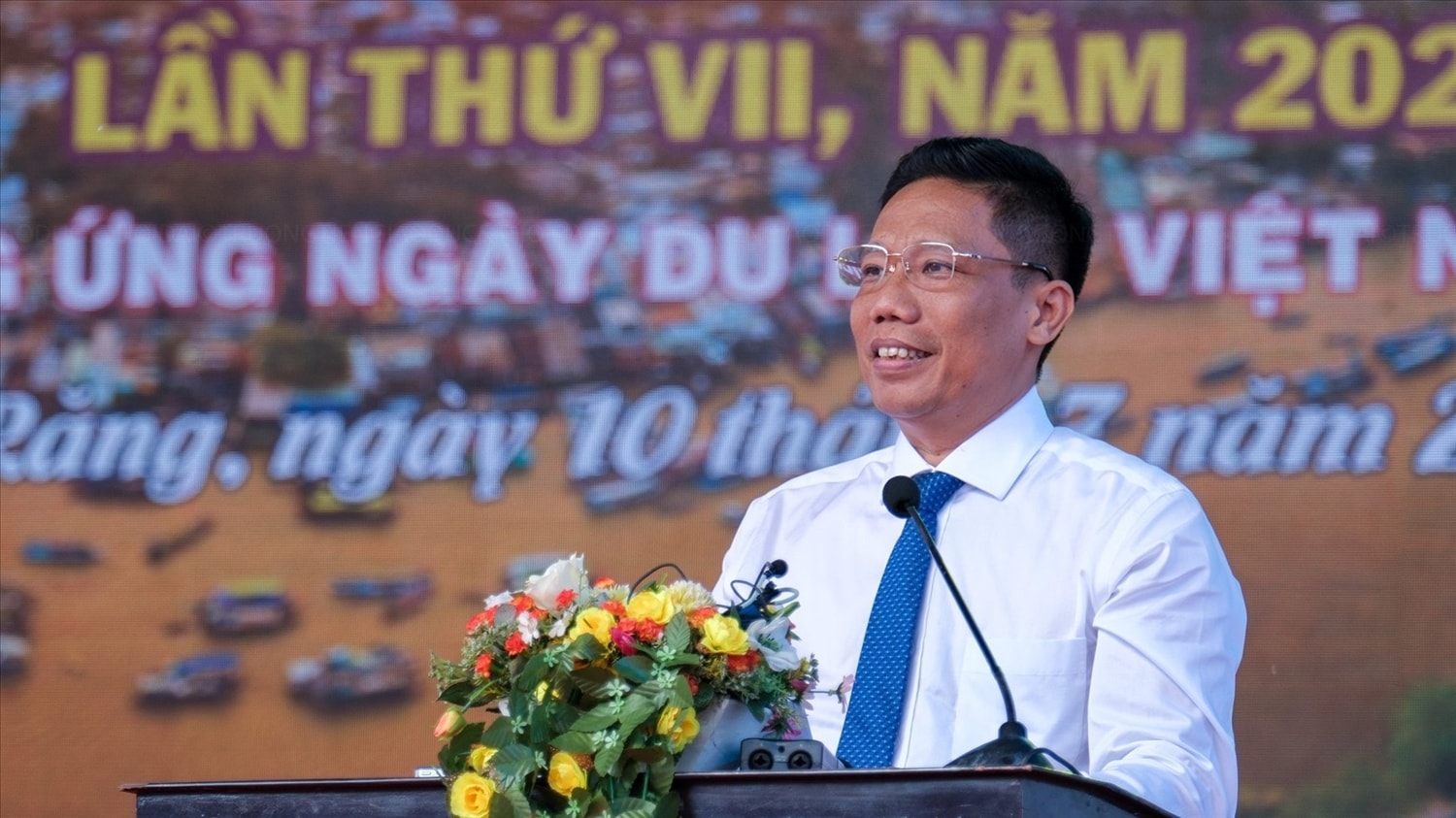 Ông Nguyễn Thực Hiện, Phó chủ tịch UBND TP Cần Thơ phát biểu tại Lễ khai mạc Ông Nguyễn Thực Hiện, Phó chủ tịch UBND TP Cần Thơ phát biểu tại Lễ khai mạc