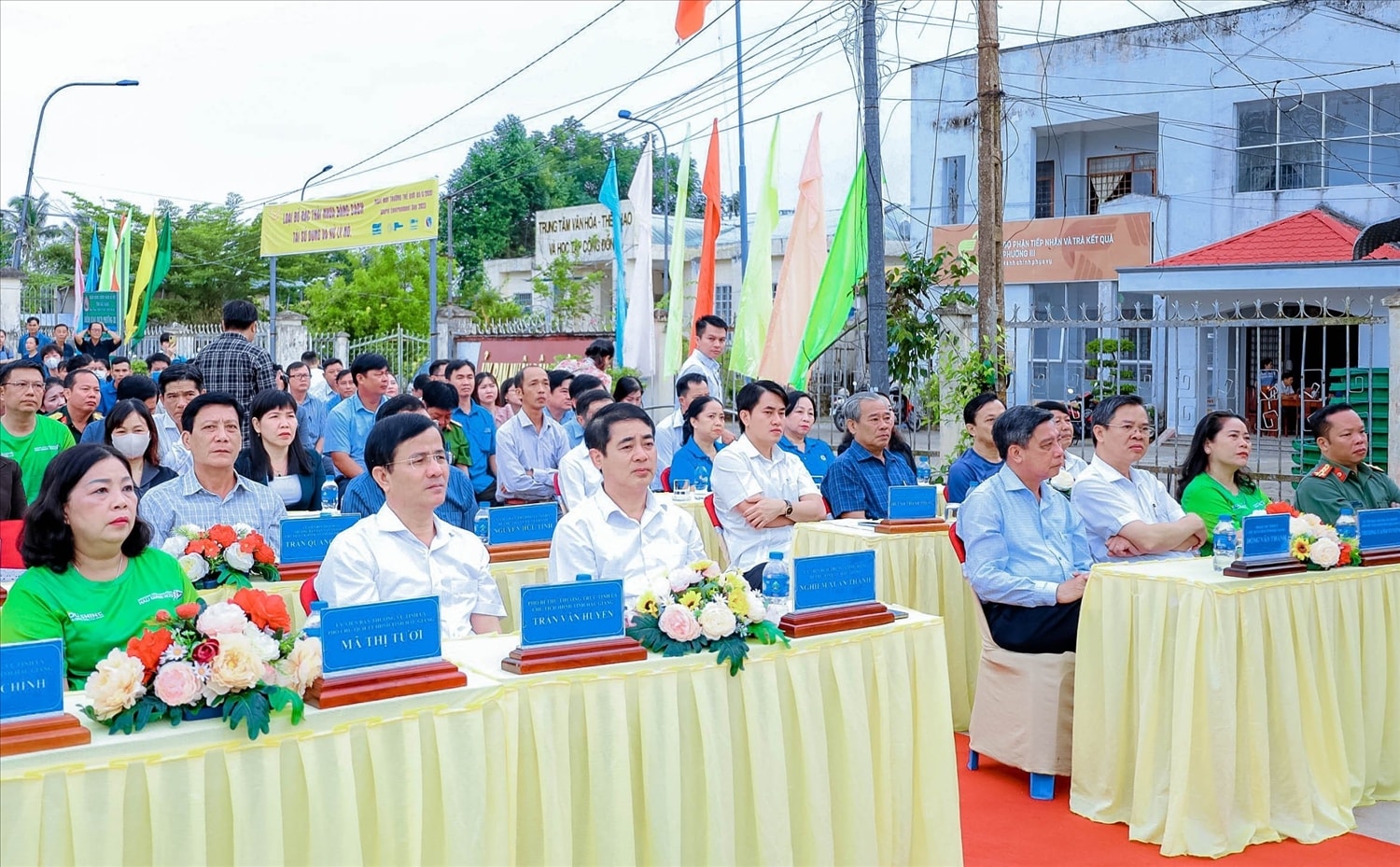 Đại diện lãnh đạo tình Hậu Giang tham dự lễ phát động trồng cây hưởng ứng giải Marathon quốc tế lần thứ 4