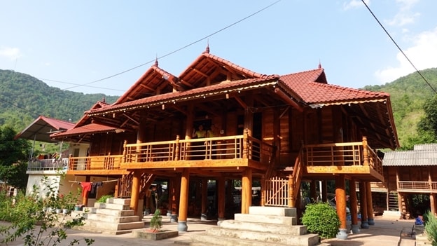 Ngày nay, những ngôi nhà sàn của dân tộc Thái ở xã Chà Nưa  (Nậm Pồ, Điện Biên) có nhiều thay đổi, thiết kế hiện đại, phù hợp với sinh hoạt gia đình, nhưng vẫn giữ được nét truyền thống 