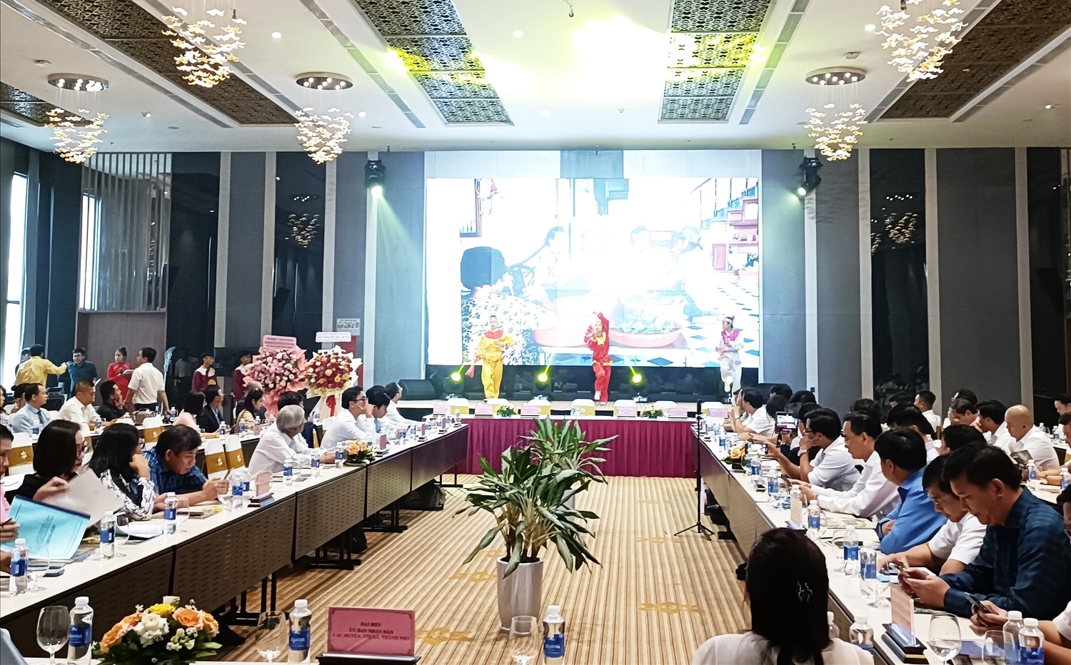 Quang cảnh Hội nghị
