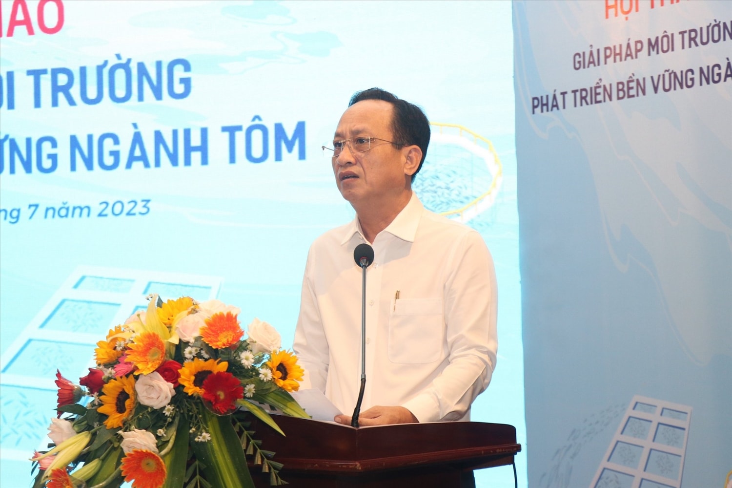 Ông Phạm Văn Thiều, Chủ tịch UBND tỉnh Bạc Liêu phát biểu tại Hội thảo Ông Phạm Văn Thiều, Chủ tịch UBND tỉnh Bạc Liêu phát biểu tại Hội thảo