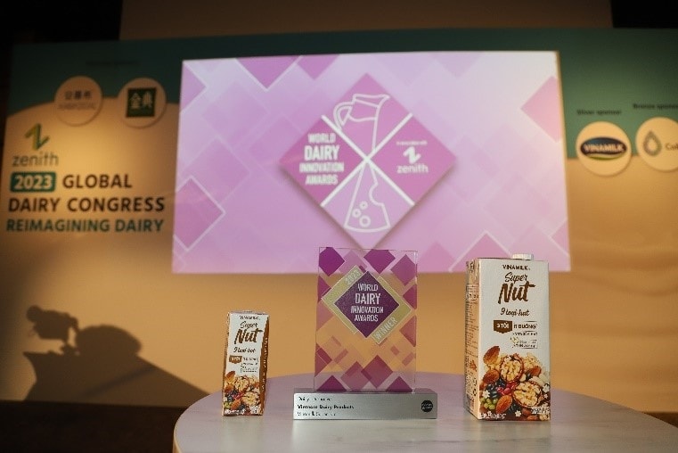 Sữa 9 loại hạt Vinamilk Super Nut nhận được sự yêu thích của người tiêu dùng về cả vị ngon lẫn chất lượng (Ảnh: Vinamilk).