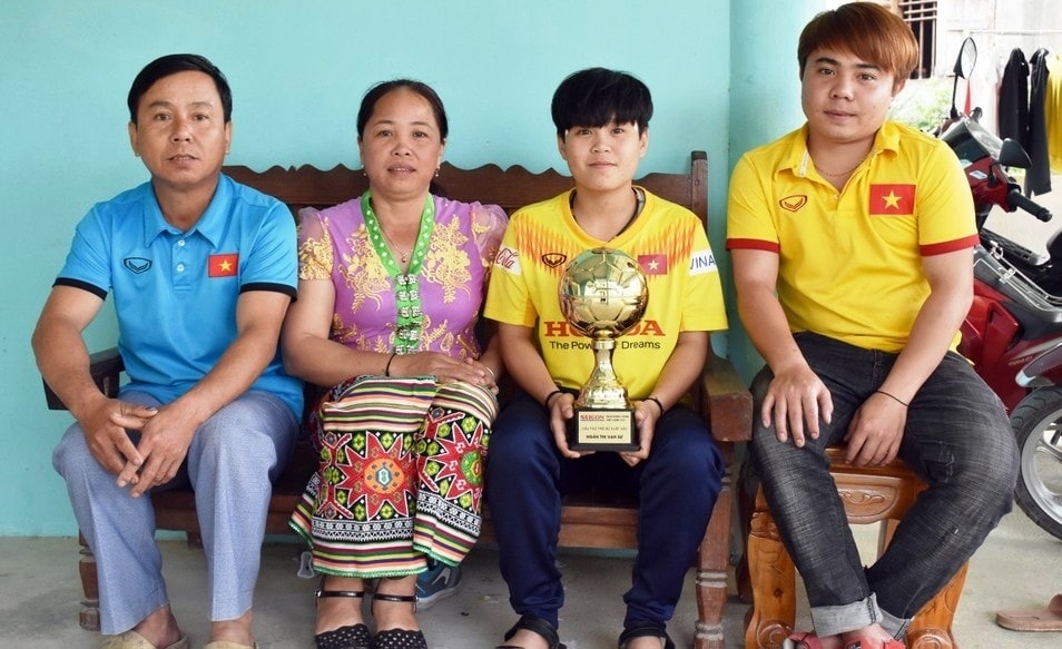 Bố mẹ và anh trai là động lực tinh thần rất lớn để Sự vượt qua những khó khăn, áp lực, vất vả trong suốt quá trình tập luyện và thi đấu - ảnh NVCC