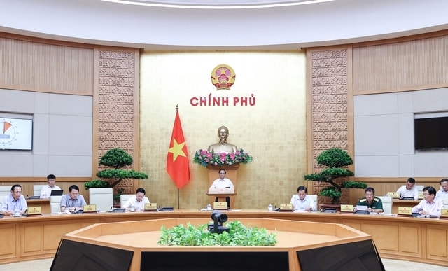 Thủ tướng yêu cầu các Bộ trưởng trực tiếp lãnh đạo, chỉ đạo công tác xây dựng và hoàn thiện thể chế thuộc phạm vi quản lý nhằm nâng cao chất lượng, bảo đảm tiến độ theo quy định - Ảnh: VGP/Nhật Bắc Thủ tướng yêu cầu các Bộ trưởng trực tiếp lãnh đạo, chỉ đạo công tác xây dựng và hoàn thiện thể chế thuộc phạm vi quản lý nhằm nâng cao chất lượng, bảo đảm tiến độ theo quy định - Ảnh: VGP/Nhật Bắc