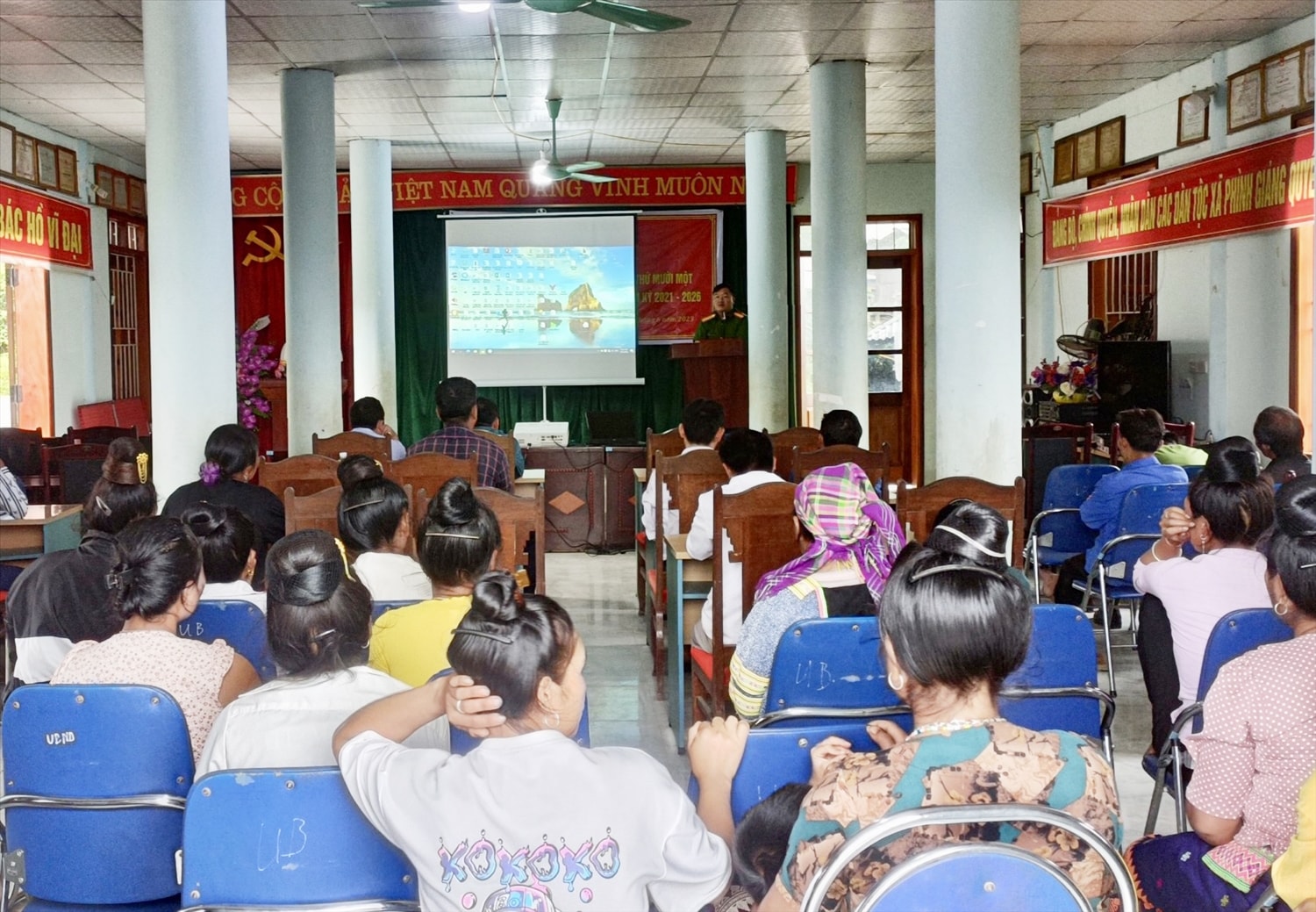 Quang cảnh buổi tuyên truyền