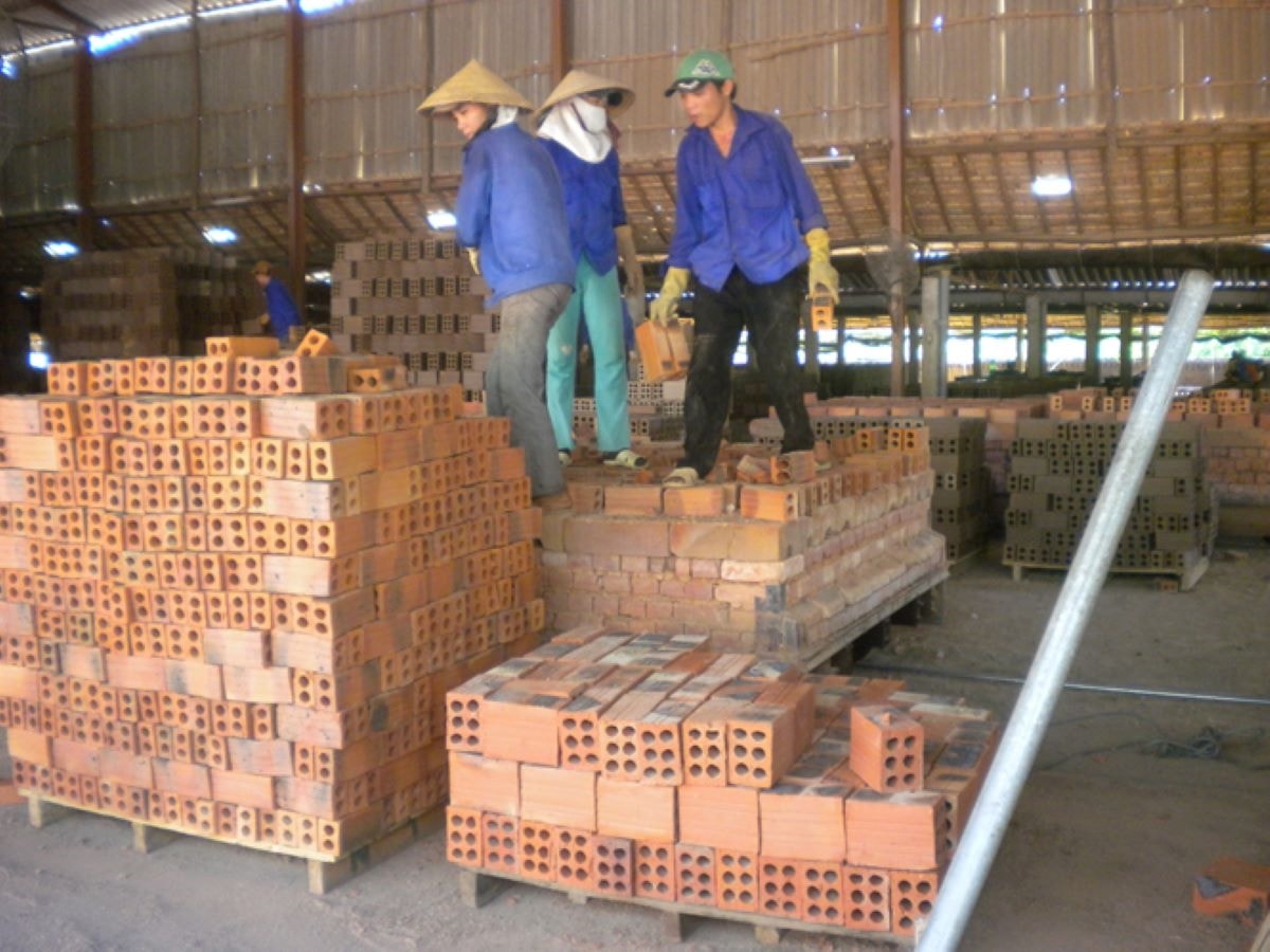 (Chuyên Đề) Xác định mục tiêu BHYT, BHXH là trụ cột chính sách an sinh xã hội  1
