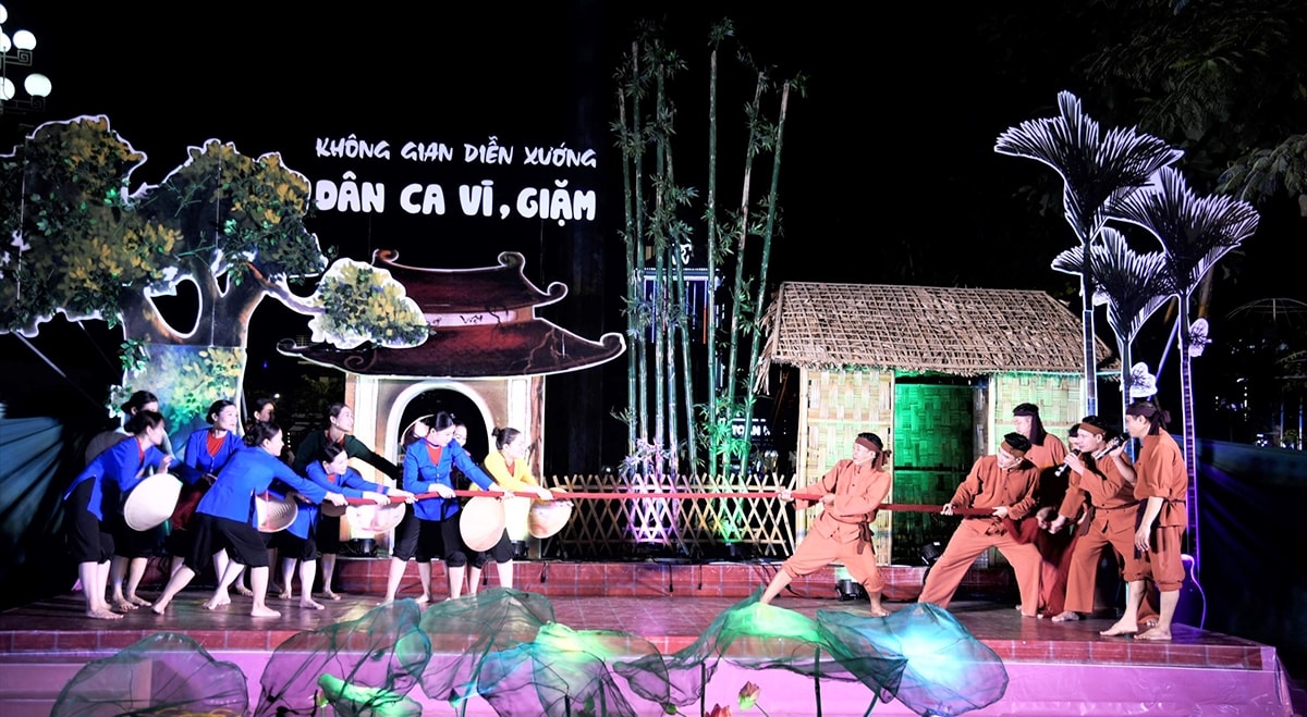Tái hiện không gian diễn xướng của dân ca ví, giặm Nghệ Tĩnh