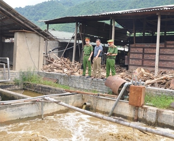 Lực lượng chức năng Thanh Hóa kiểm tra công tác bảo vệ môi trường