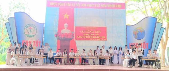 Bằng sự nỗ lực, quyết tâm và hơn cả là niềm đam mê trong học tập, tại kỳ thi 