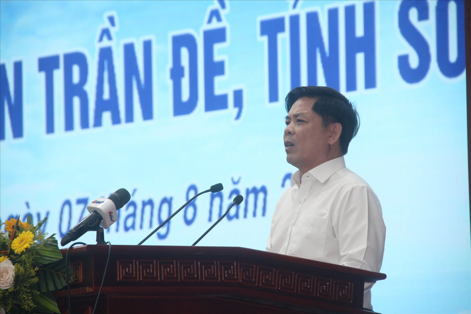 Ông Nguyễn Văn Thể - Ủy viên Ban Chấp hành Trung ương Đảng, Bí thư Đảng ủy Khối các cơ quan Trung ương phát biểu tại Hội thảo Ông Nguyễn Văn Thể - Ủy viên Ban Chấp hành Trung ương Đảng, Bí thư Đảng ủy Khối các cơ quan Trung ương phát biểu tại Hội thảo