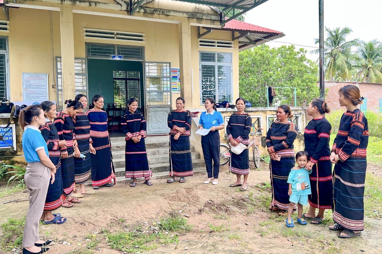 Gia Lai đã triển khai nhiều hình thức tuyên truyên phòng chống tảo hôn, hôn nhân cận huyết thống Gia Lai đã triển khai nhiều hình thức tuyên truyên phòng chống tảo hôn, hôn nhân cận huyết thống