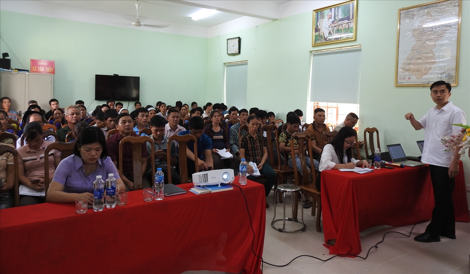 Bên cạnh việc mở lớp tập huấn cho các hòa giải viên, thời gian qua, huyện Chi Lăng còn đẩy mạnh tuyên truyền phổ biến giáo dục pháp luật, trợ giúp pháp lý cho các đối tượng là hộ nghèo, người DTTS