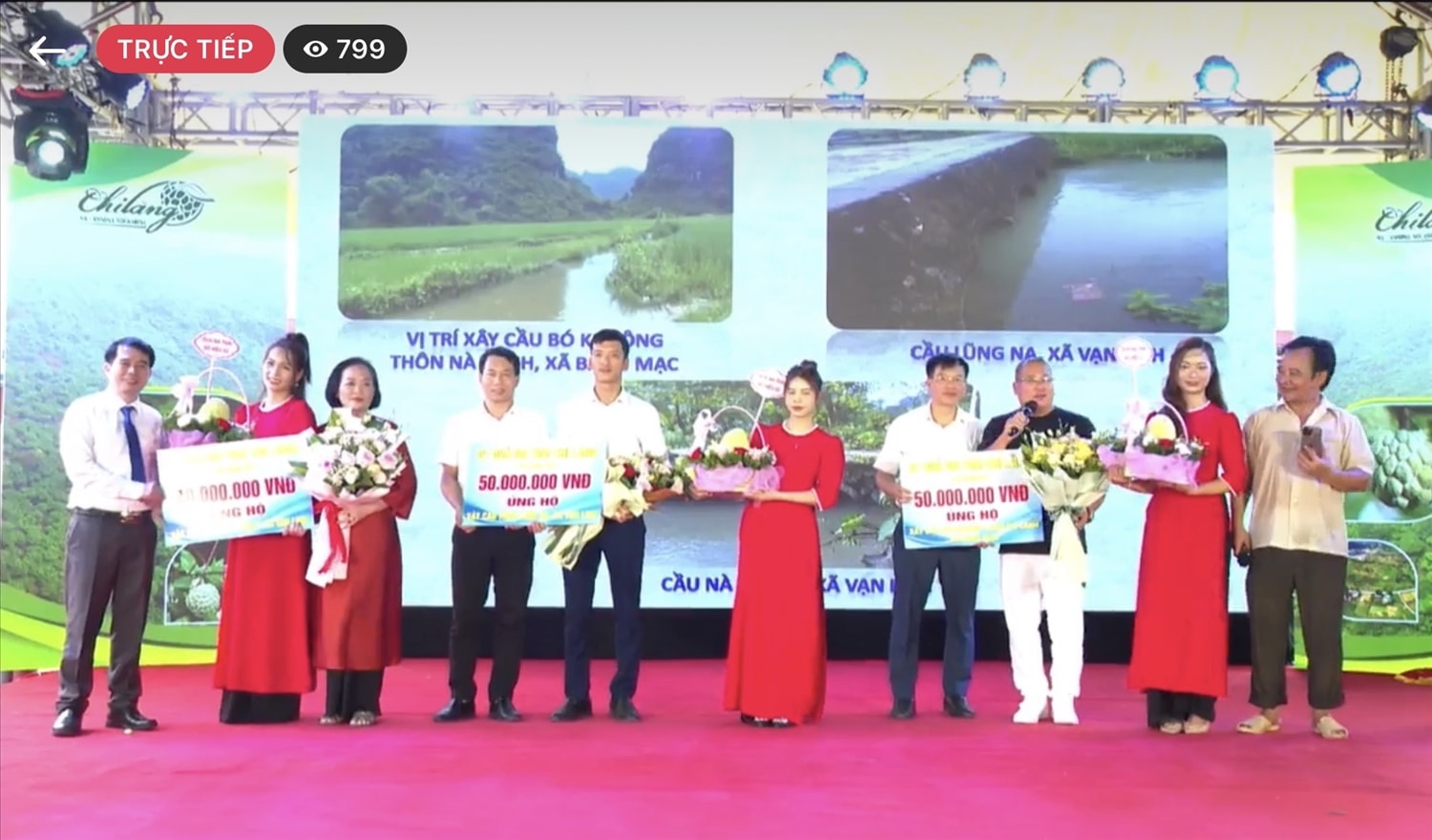 Chương trình được các nghệ sĩ  và Fanpage  