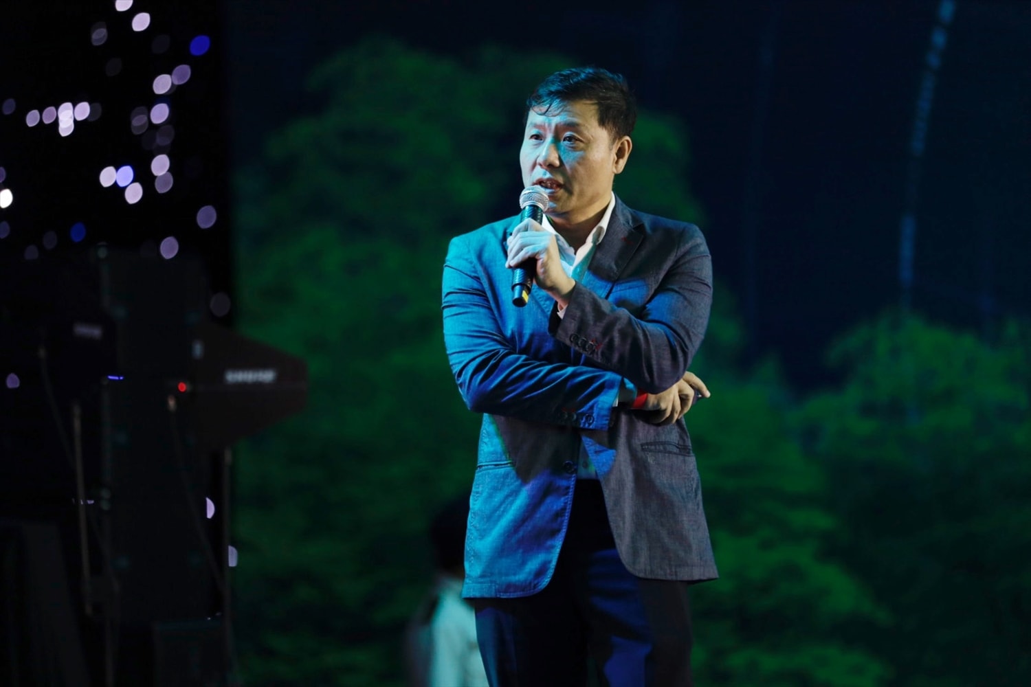 VinBigdata xây dựng mô hình ngôn ngữ lớn tiếng Việt tập trung giải quyết bài toán của người Việt, đảm bảo tính bảo mật, an toàn dữ liệu - GS Vũ Hà Văn – Giám đốc Khoa học VinBigdata VinBigdata xây dựng mô hình ngôn ngữ lớn tiếng Việt tập trung giải quyết bài toán của người Việt, đảm bảo tính bảo mật, an toàn dữ liệu - GS Vũ Hà Văn – Giám đốc Khoa học VinBigdata