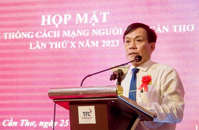Ông Nguyễn Ngọc Hè - Phó Chủ tịch UBND phát biểu tại buổi họp mặt truyền thống Cách mạng người hoa TP. Cần Thơ lần thứ X năm 2023
