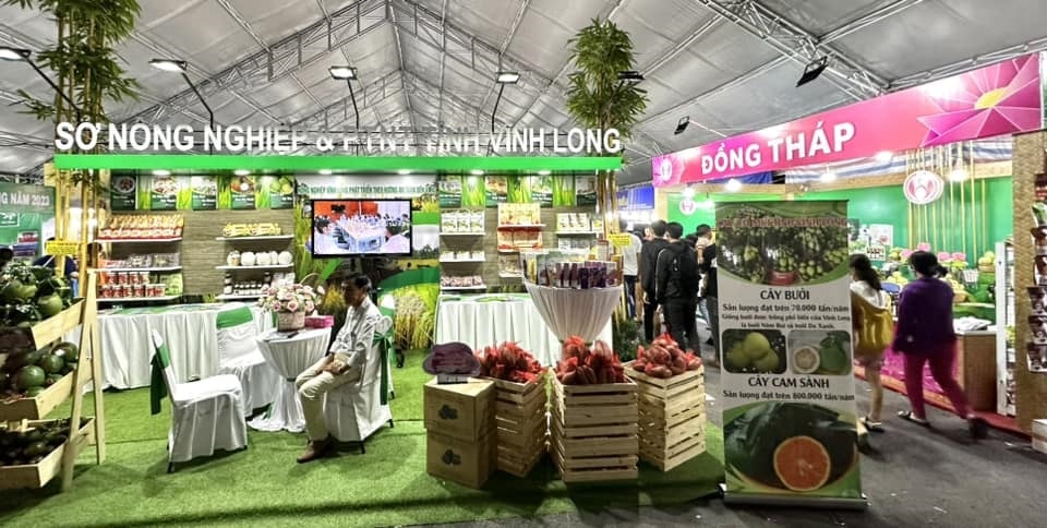 Festival diễn ra với quy mô hơn 700 đơn vị gian hàng cùng nhiều hoạt động, sự kiện, hội thảo hấp dẫn Festival diễn ra với quy mô hơn 700 đơn vị gian hàng cùng nhiều hoạt động, sự kiện, hội thảo hấp dẫn