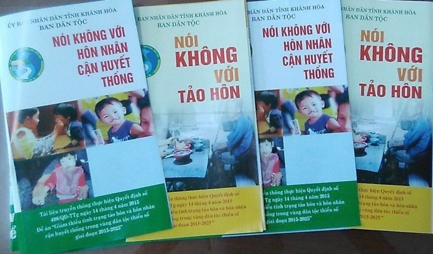 Tài liệu truyền thông giảm thiểu tình trạng TN&HNCHT
