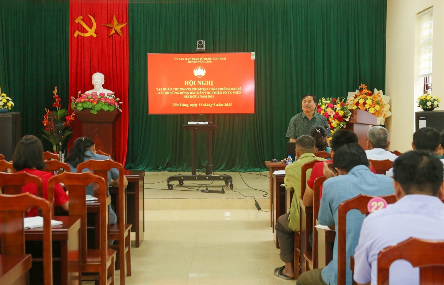 Quang cảnh buổi tập huấn (Ảnh Nguyễn Hằng - Văn Lãng)