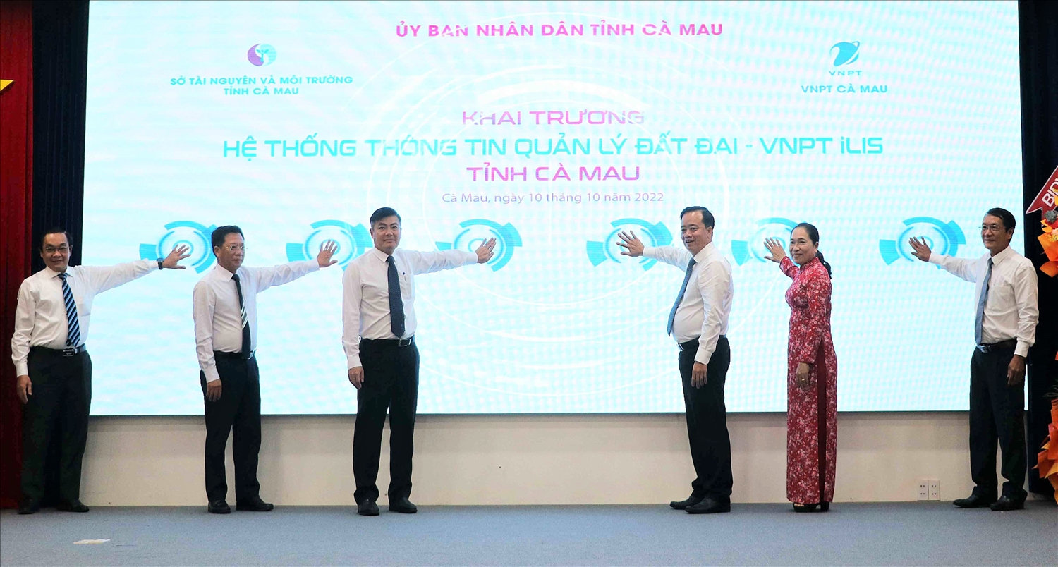 Từ ngày 01 tháng 08 năm 2022, tỉnh Cà  Mau đã Ban hành Quyết định 1929/QĐ-UBND thực hiện Đề án  chuyển đổi số đến năm 2025, định hướng đến năm  2030