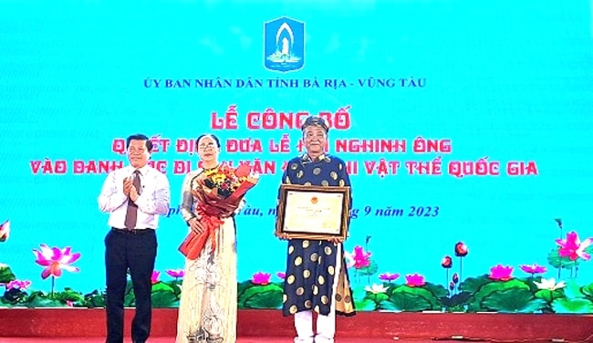 Đón nhận quyết định đưa Lễ hội Nghinh Ông Thắng Tam Vũng Tàu vào Danh mục Di sản văn hóa phi vật thể quốc gia