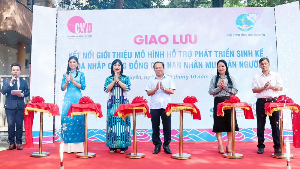 Giao lưu kết nối, giới thiệu mô hình hỗ trợ nạn nhân mua bán người 